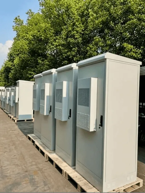 Industrial outdoor equipment cabinet