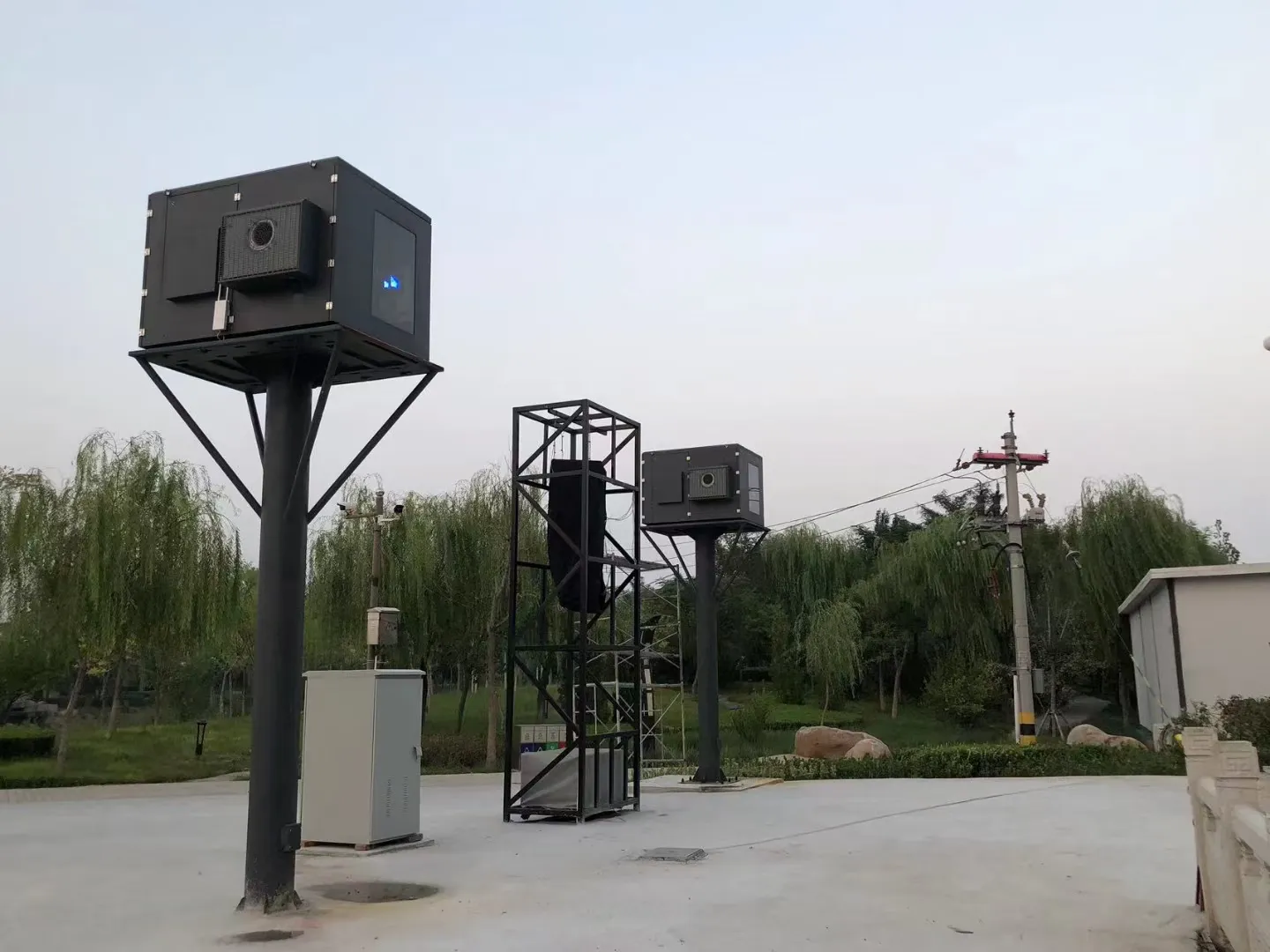 25K Five-Projector Enclosure