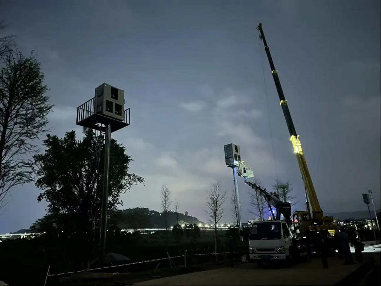 Air-conditioned enclosures for CB-L30000U projectors at Quxian Cooling Tower